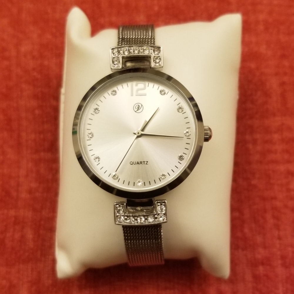 Versona Silver-tone watch
